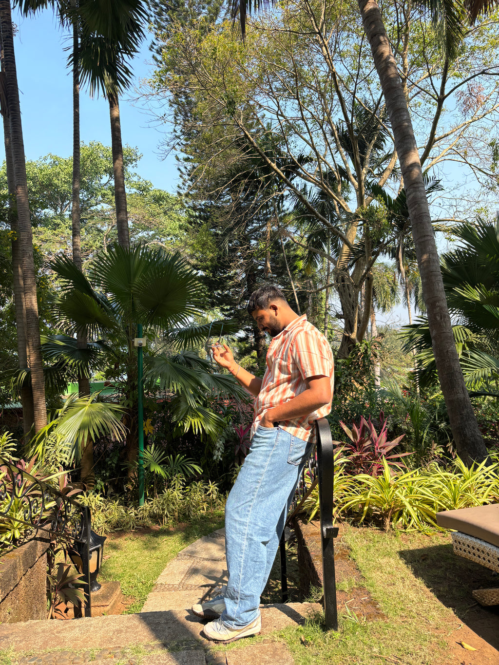 OLD SCHOOL - RELAXED FIT SHIRT